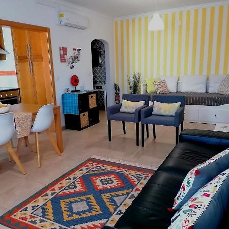 וילה נובה דה מילפונטס Apartamento Praiamar מראה חיצוני תמונה
