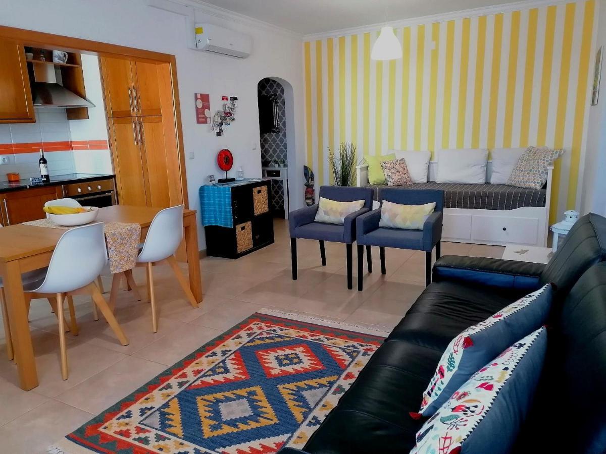 וילה נובה דה מילפונטס Apartamento Praiamar מראה חיצוני תמונה