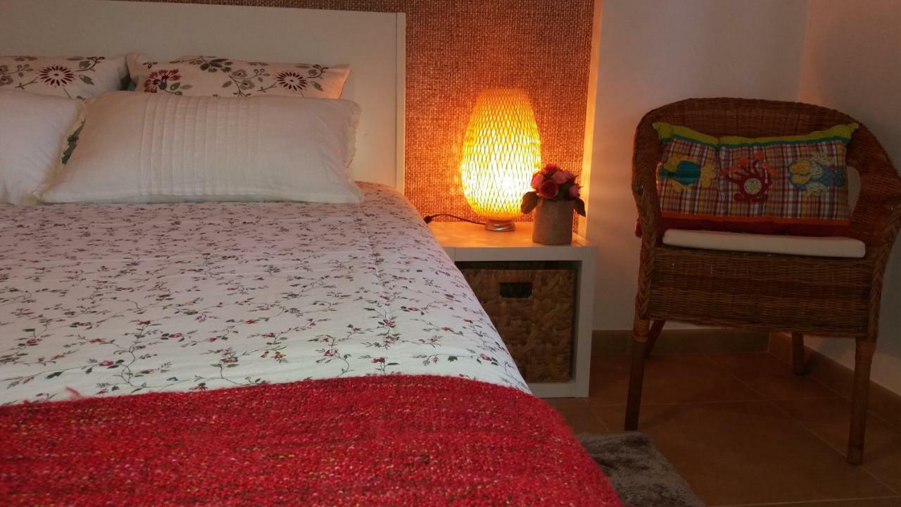 וילה נובה דה מילפונטס Apartamento Praiamar מראה חיצוני תמונה